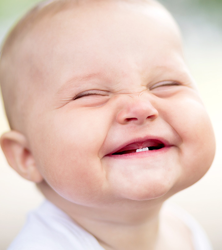 Baby starting to smile with activities to encourage it